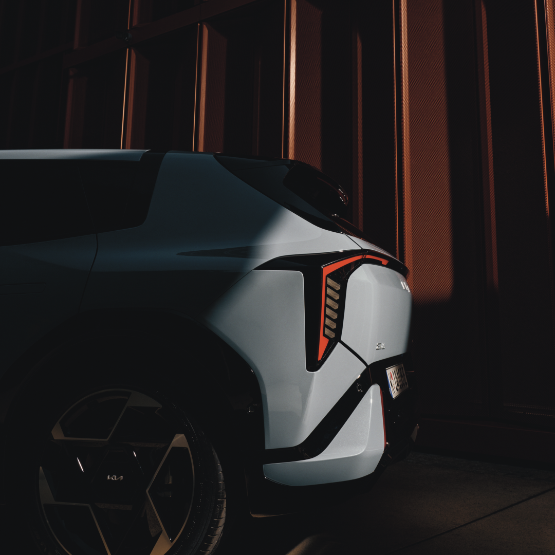 EV4_GTL_MY26_Image_EditorialM03_cmyk_1080x1080